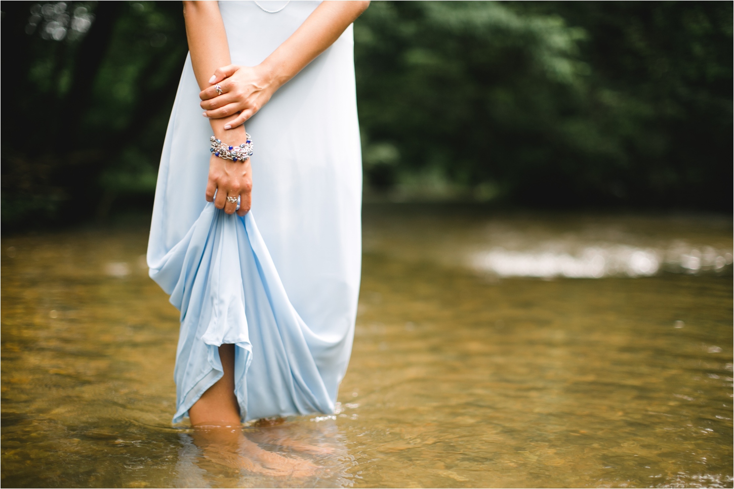 Chair in creek senior session inspiration 